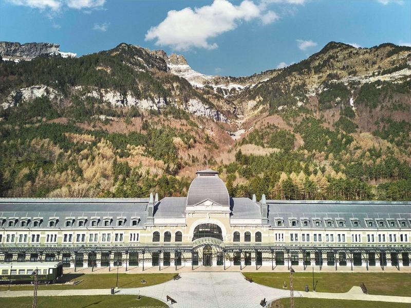Canfranc Estacion Royal Hideaway Hotel Eksteriør bilde